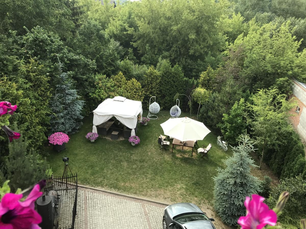Pensjonat Rozanna Wawolnica Exterior foto